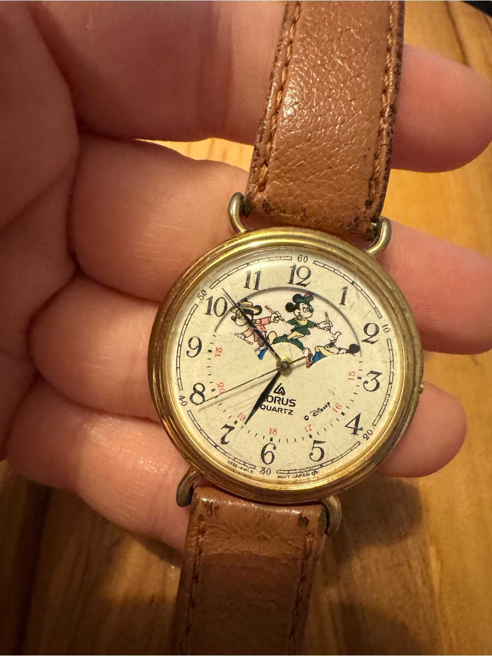 Vintage Lorus Mickey Mouse Through the Years Rotating Dial Watch Parts Repair